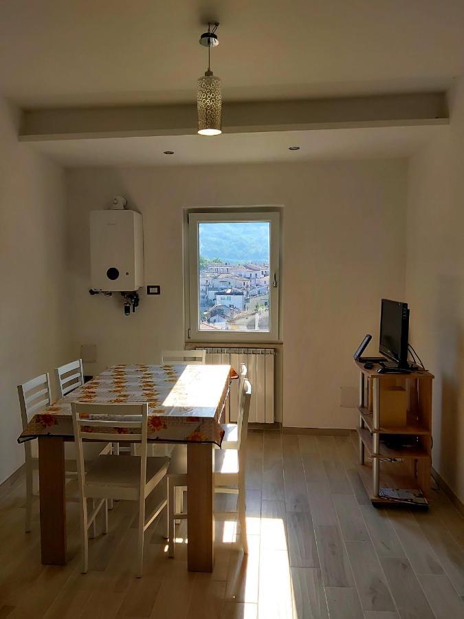 Soggiorno Lucia Forlì del Sannio Buitenkant foto